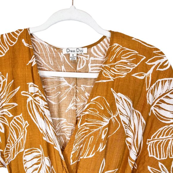 Dress Day Romper S Womens Yellow Leaf Print Short Sleeve Jumper Size Small‎ - Picture 4 of 11